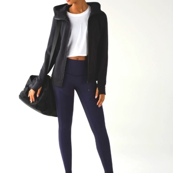 SOLD Lululemon Scuba Hoodie  Light Cotton Fleece size 10 in Black - Picture 3 of 7